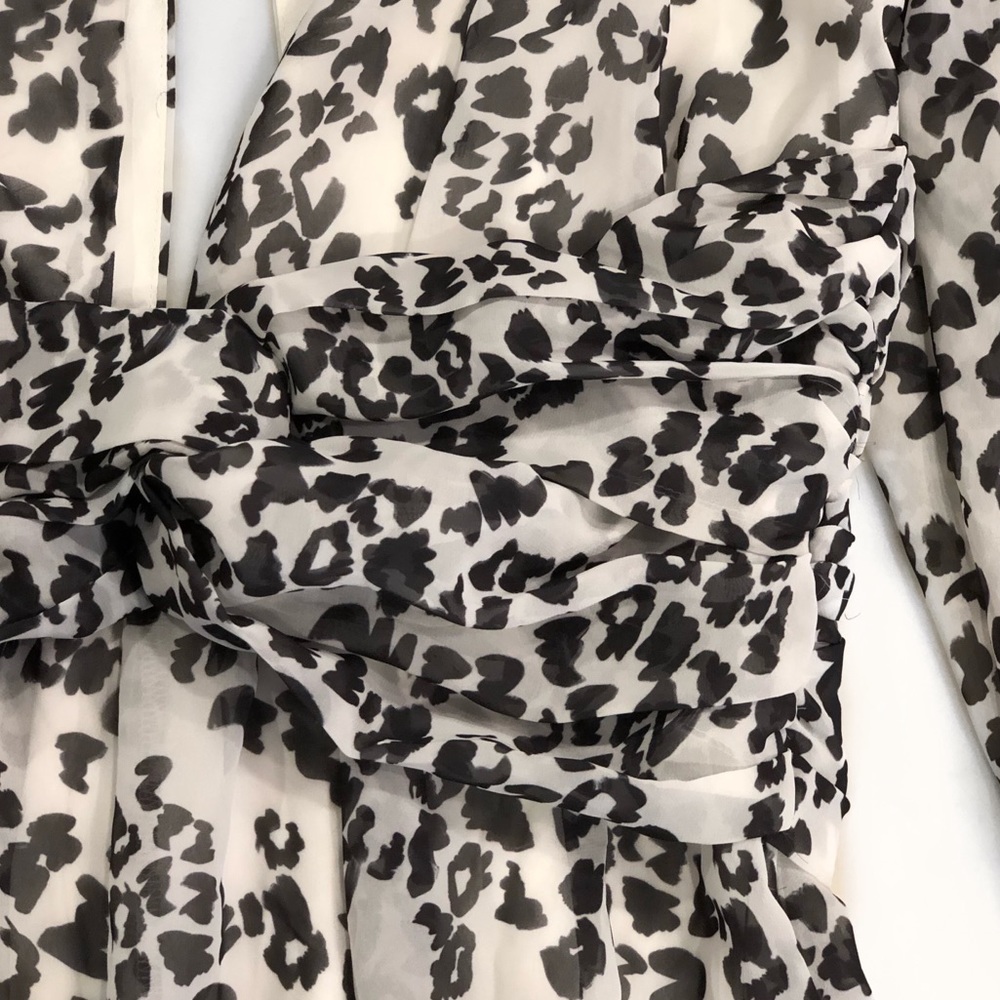 Nasty Gal Leopard Print Romper Playsuit Women’s Medium Long Sleeve Black White - Picture 6 of 11
